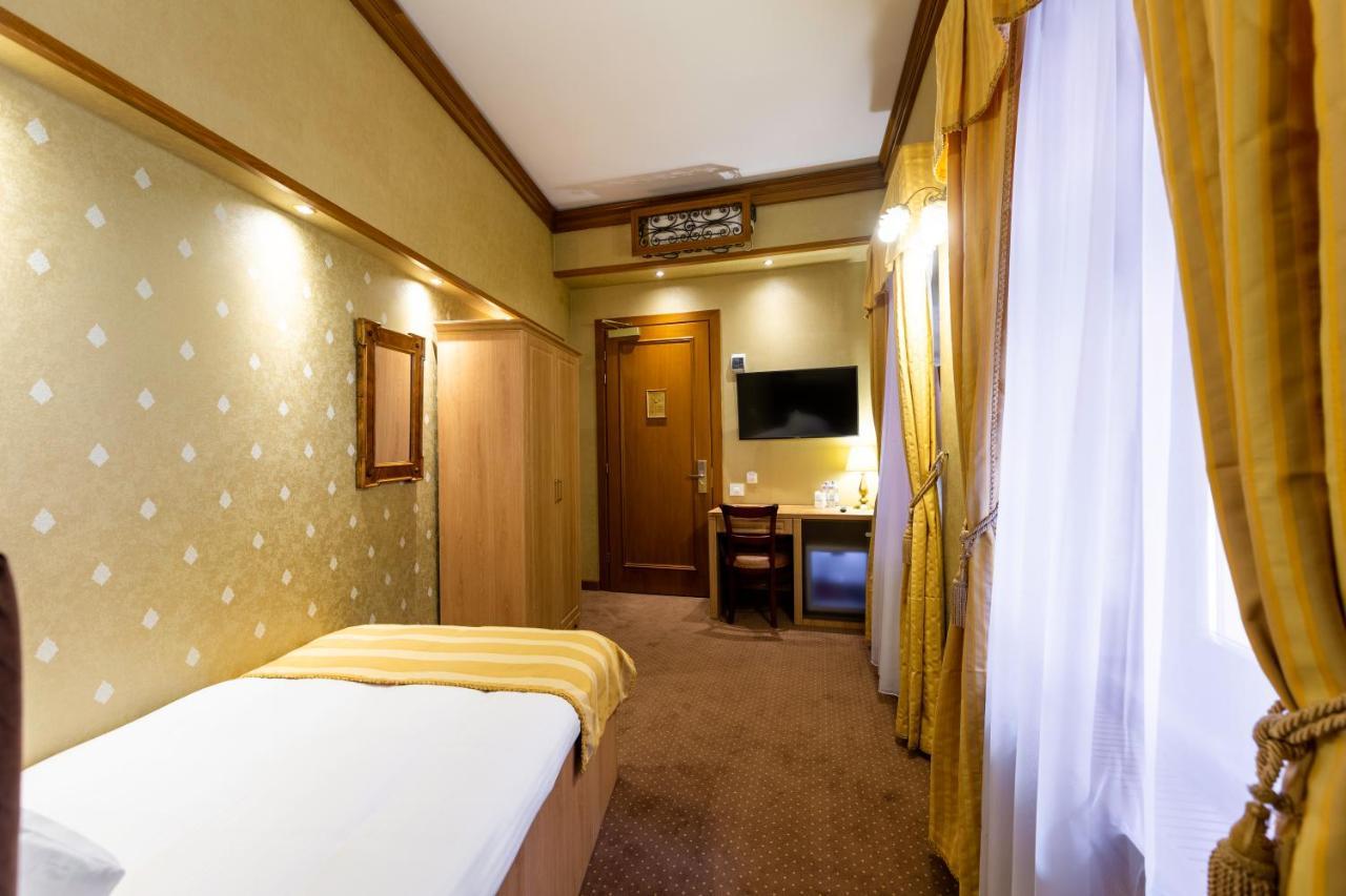 Hotel Am Ring Sibiu Exteriör bild