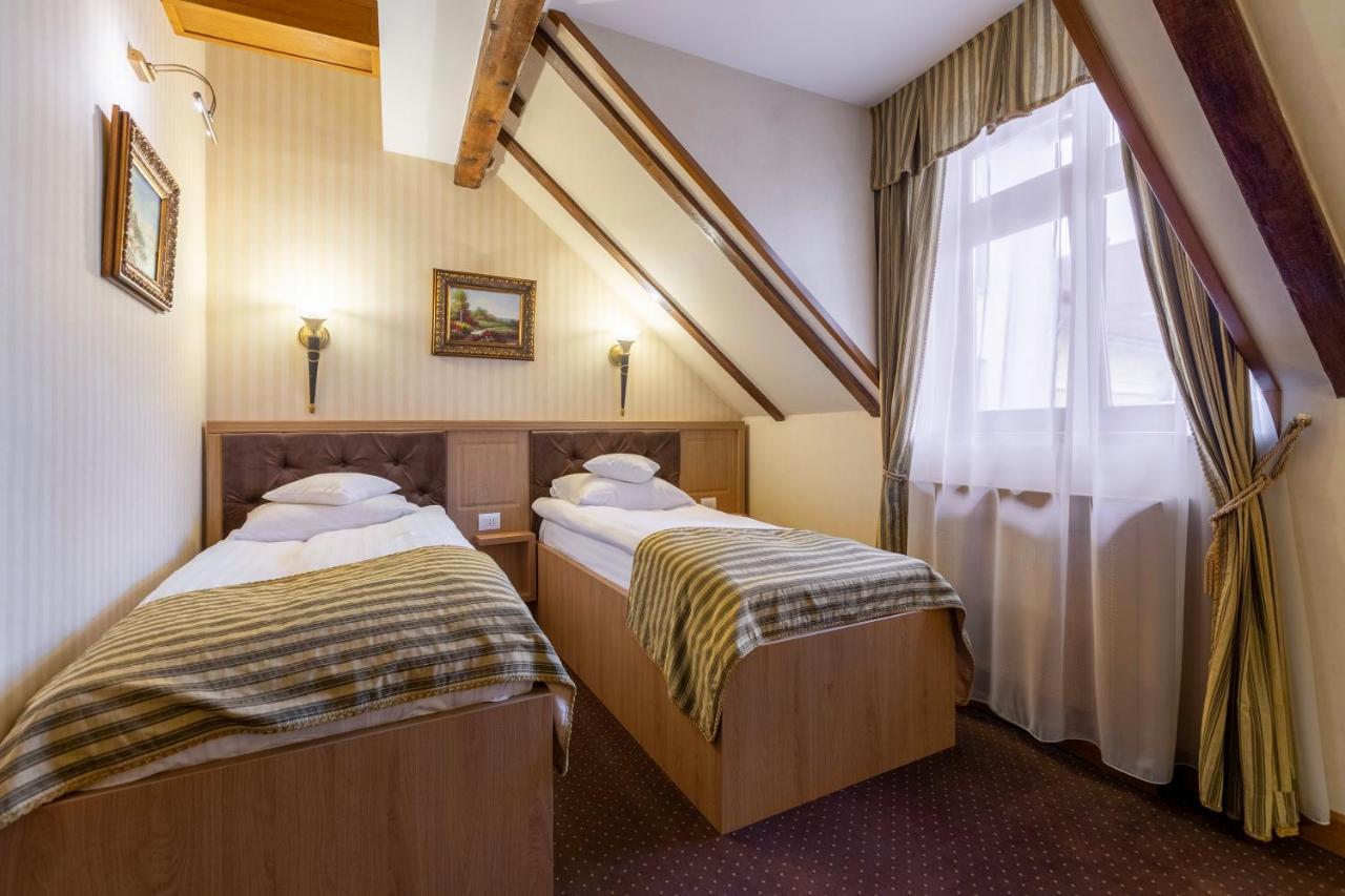 Hotel Am Ring Sibiu Exteriör bild